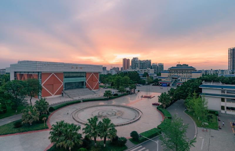 xiaguang.jpg